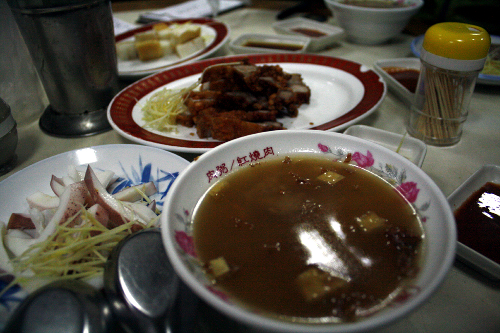 周記肉粥店でお粥